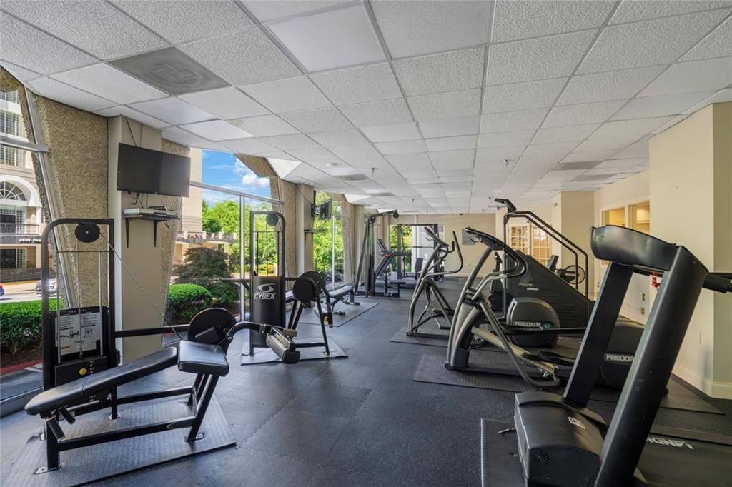 ParkLane On Peachtree - Residential