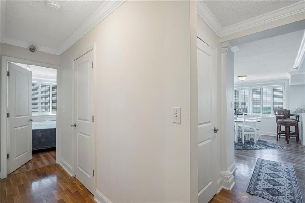 ParkLane On Peachtree - Residential