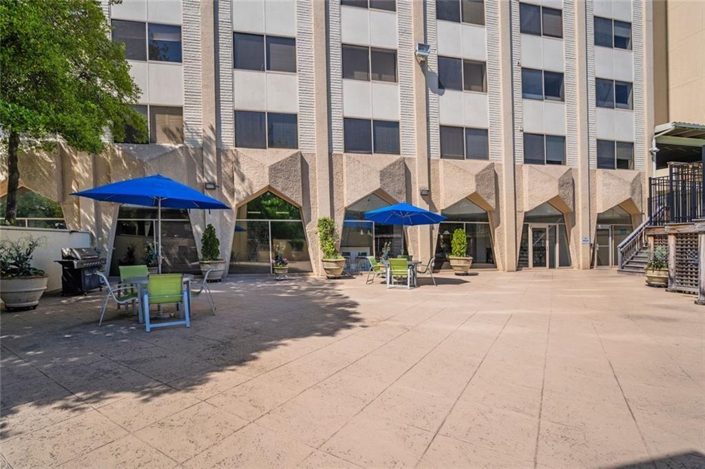 ParkLane On Peachtree - Residential