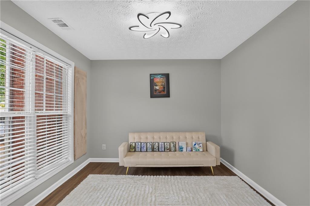 29 Creekview Court