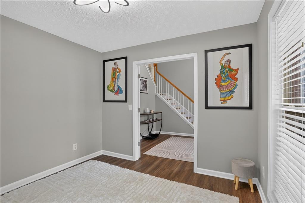 29 Creekview Court