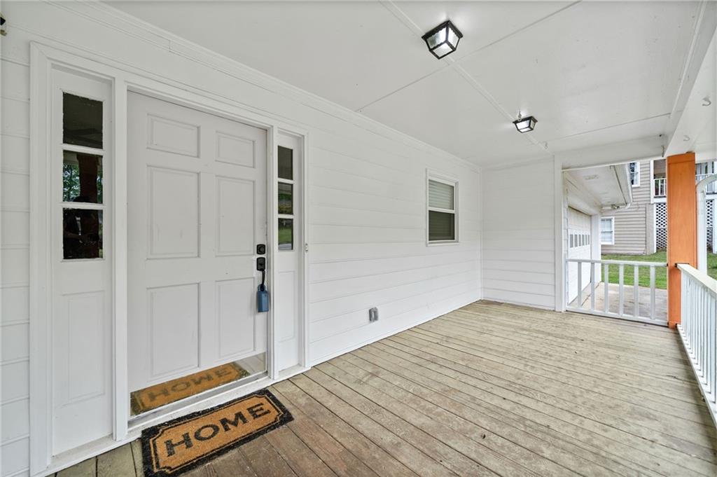3451 Birchwood Trail, Snellville, Georgia image 7