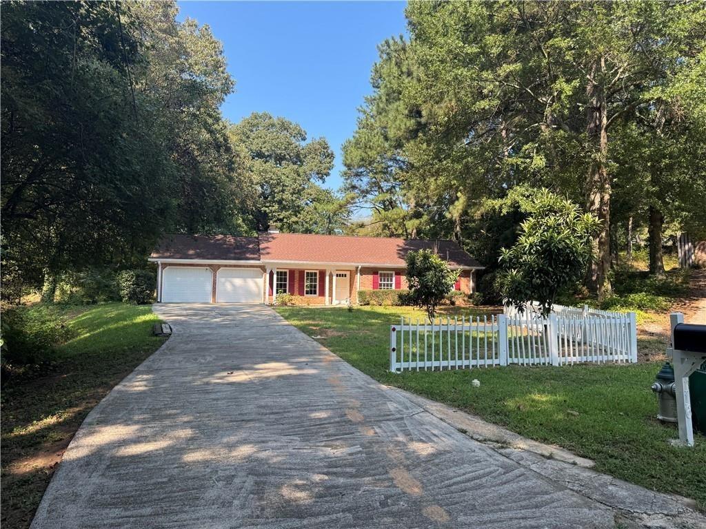 Woodglen - Residential Lease