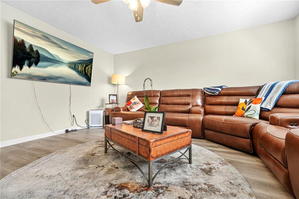 11072 Pebble Ridge Drive