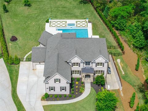 2535 Lake View Court Milton GA 30004