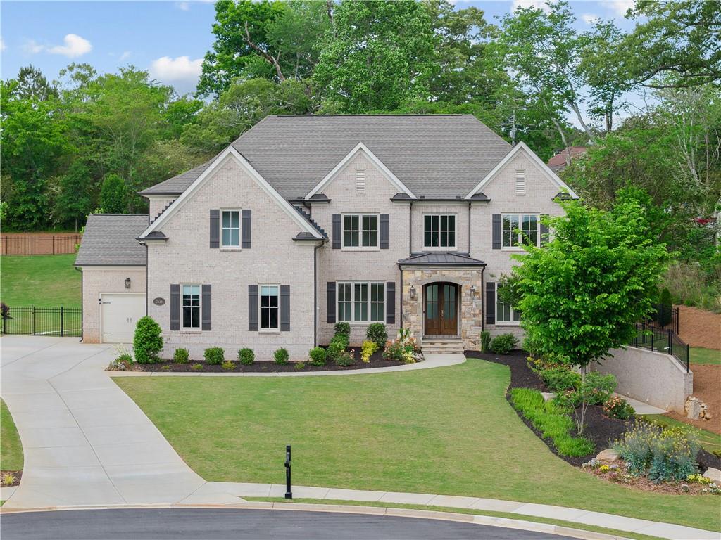 2535 Lake View Court