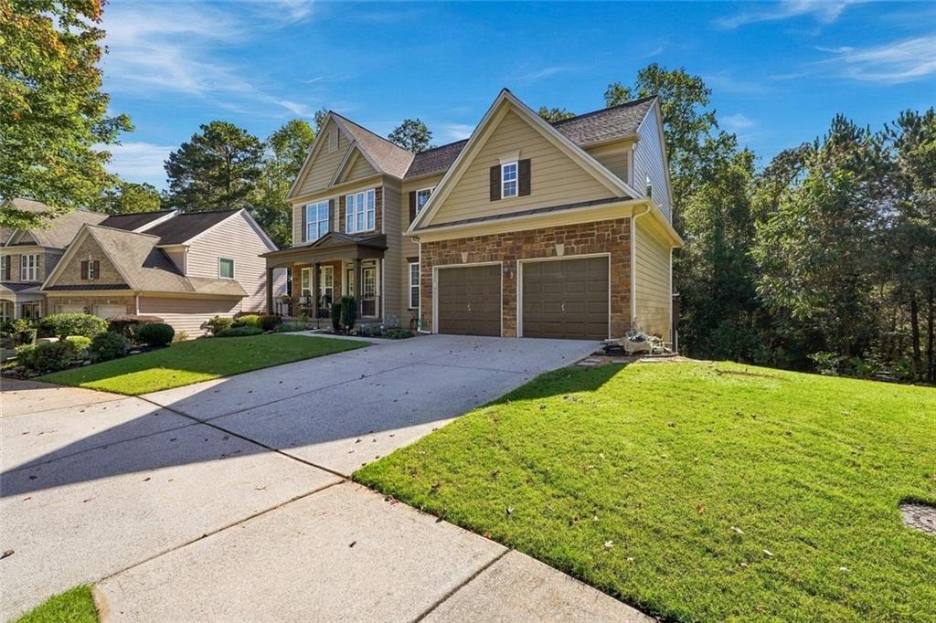 155 Edgewater Trail