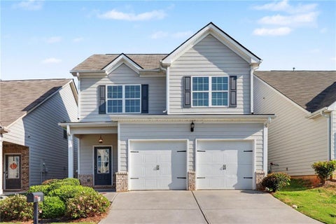 Homes For Sale - 85 Castlemoor Loop<br/> Adairsville, GA 30103