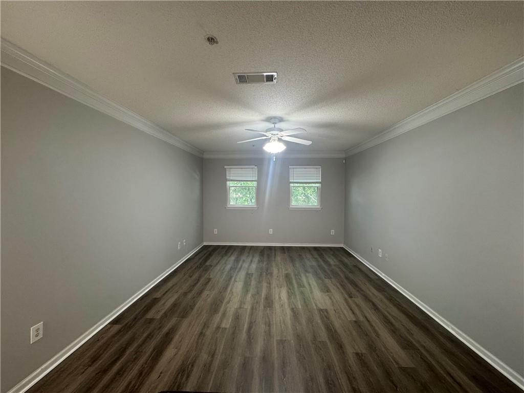 10 Perimeter Summit Boulevard NE 4211