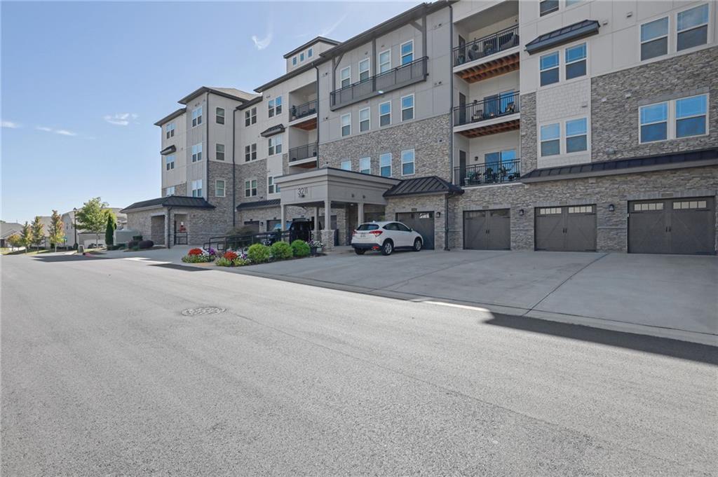 3211 Orwell Way 4404