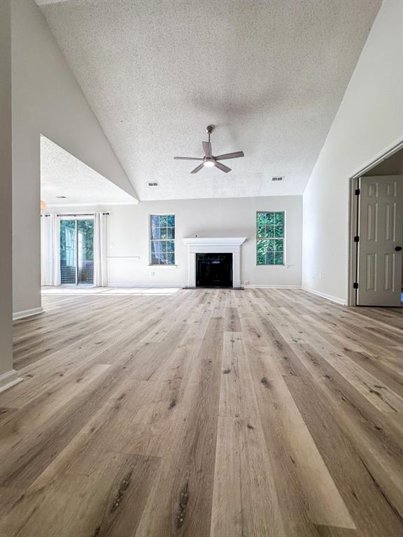 2160 Towne Manor Drive, Kennesaw, Georgia image 13