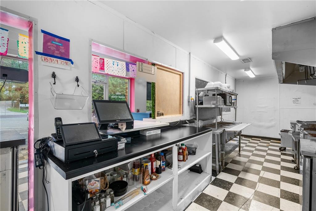 3411 Highway 53 E