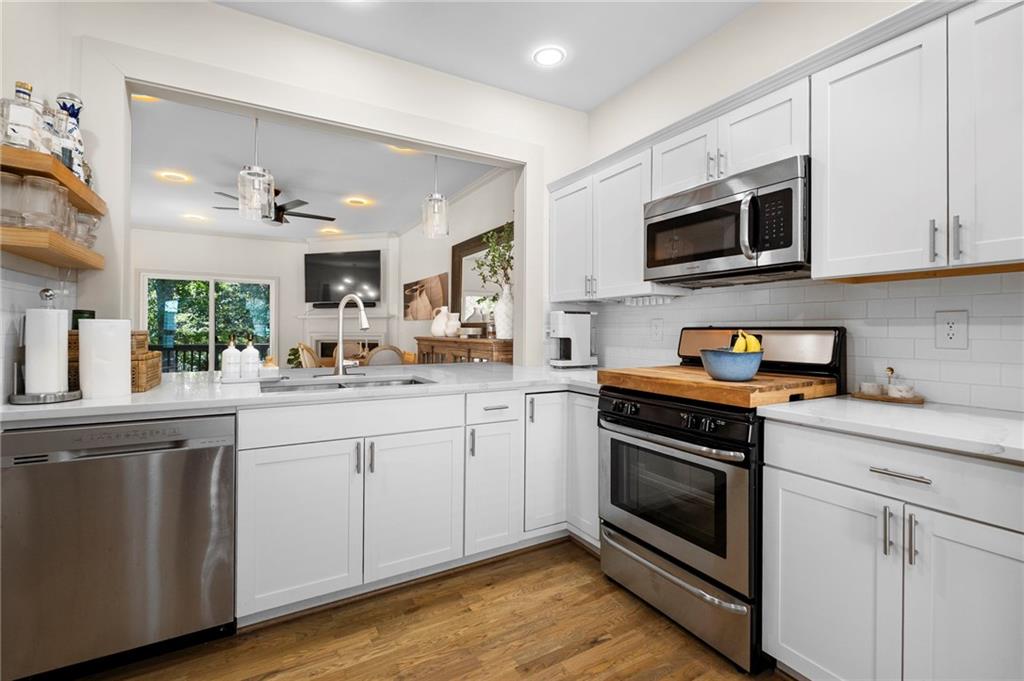 3373 Lathenview Court