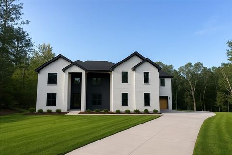 1230 Primrose Park Road Sugar Hill GA 30518