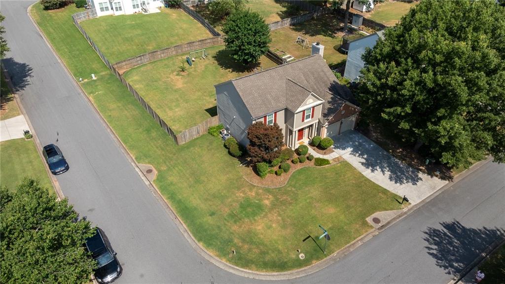 900 Cherringham Court