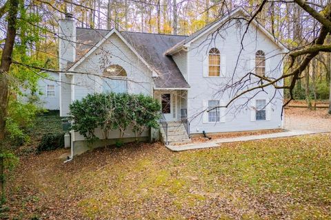 A home in Lithia Springs