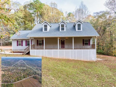 A home in Maysville