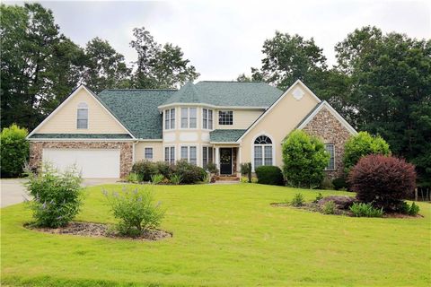 A home in Dahlonega