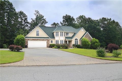 A home in Dahlonega