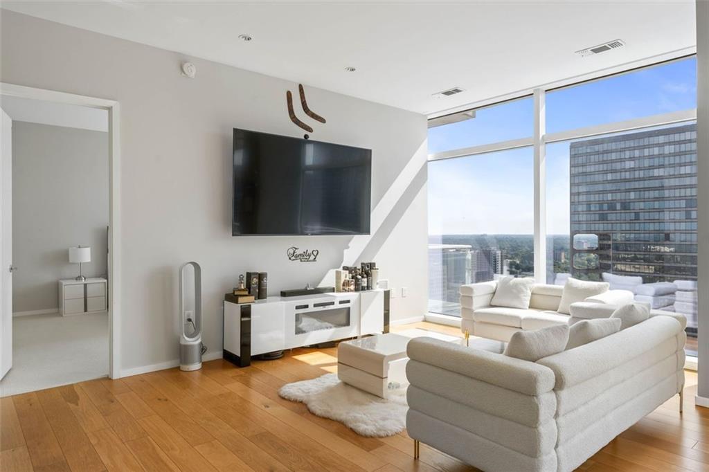 45 Ivan Allen Jr. Boulevard #2501, Atlanta, Georgia image 4