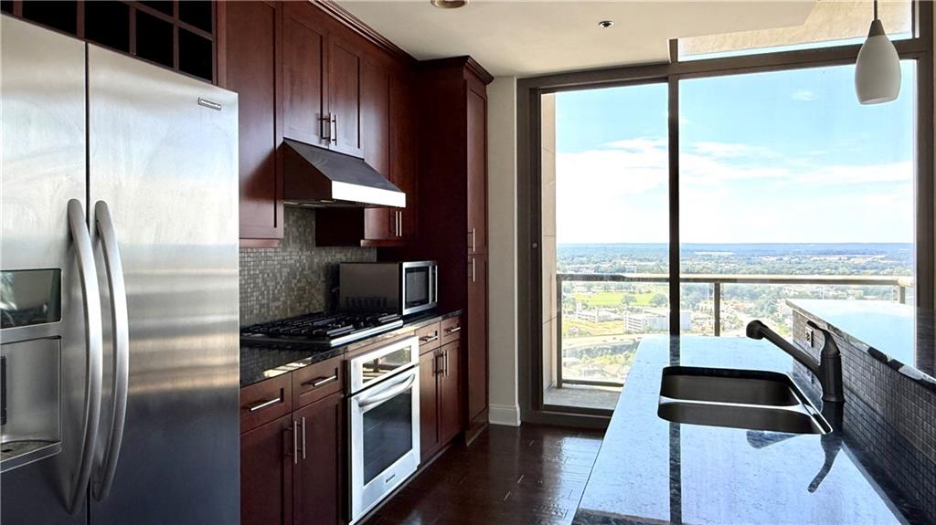 270 17th Street NW 3510