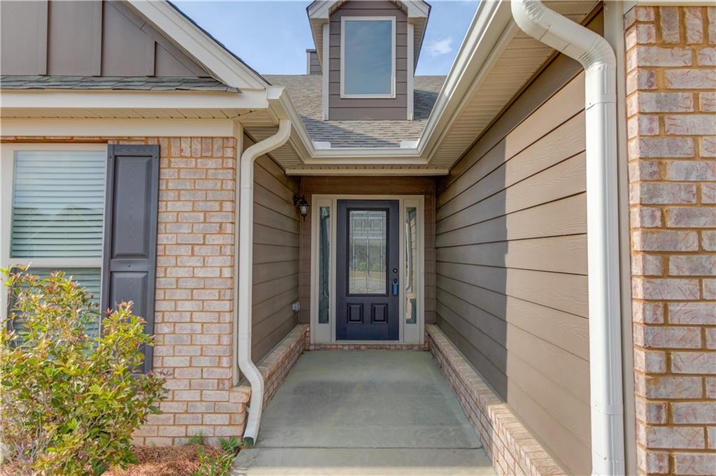 174 Livingston Court, Winder, Georgia image 3