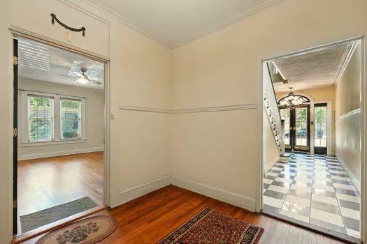 242 12TH Street NE 1A