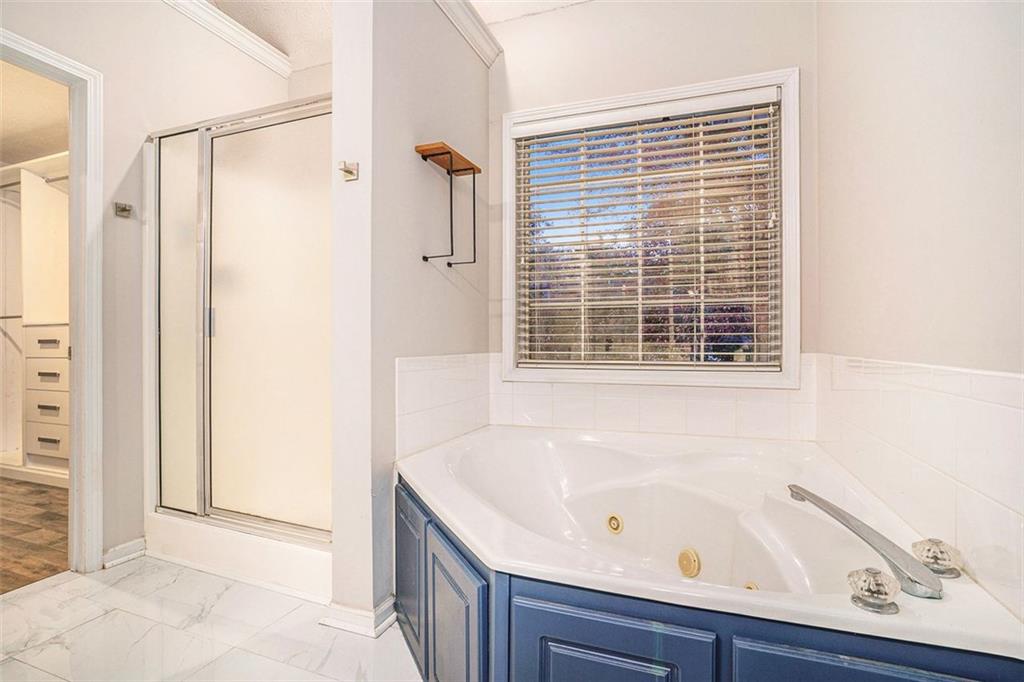 Westchester Lakes Ph B4 - Residential