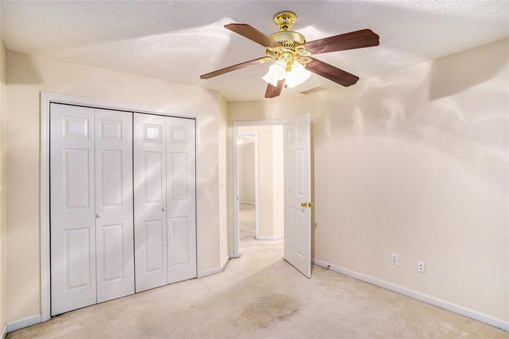 Westchester Lakes Ph B4 - Residential