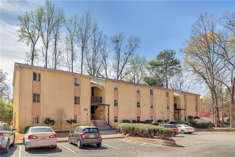 Photo of 2390 Lawrenceville Highway, Decatur, GA 30033 (MLS # 7743805)