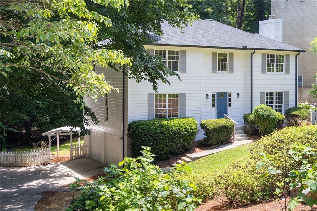 Lake Colony - Residential