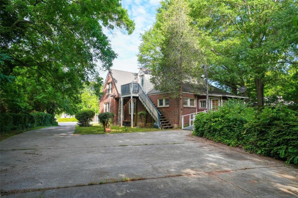 338 Candler Road