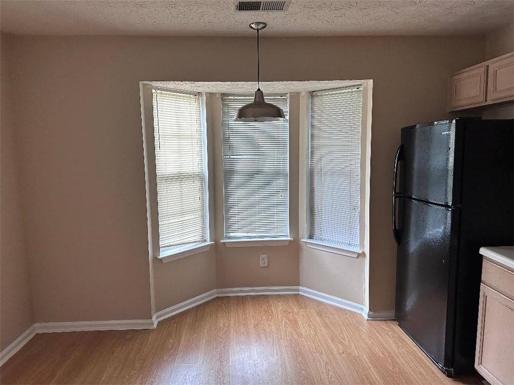 908 Vintage Pointe Drive