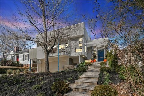 727 Berkeley Avenue NW Atlanta GA 30318