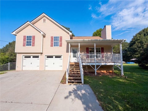 Homes For Sale - 233 Temple Terrace<br/> Temple, GA 30179