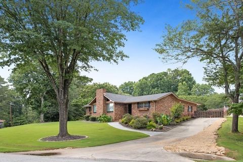 Apartment For Sale - 2816 Cardinal Lake Circle<br/> Duluth, GA 30096