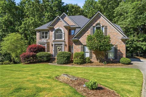 Homes For Sale - 835 Forestwalk Drive<br/> Suwanee, GA 30024