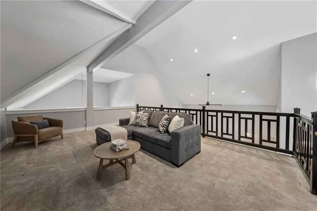 Milton, Georgia 30004, United States, 3 Bedrooms Bedrooms, ,3 BathroomsBathrooms,Residential,Pending,108685