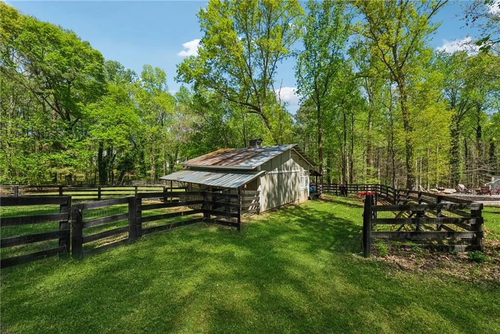 Milton, Georgia 30004, United States, 3 Bedrooms Bedrooms, ,3 BathroomsBathrooms,Residential,Pending,108685