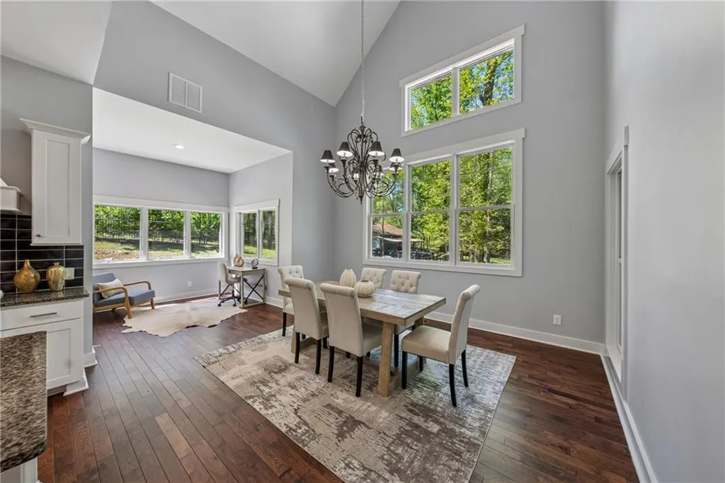 Milton, Georgia 30004, United States, 3 Bedrooms Bedrooms, ,3 BathroomsBathrooms,Residential,Pending,108685