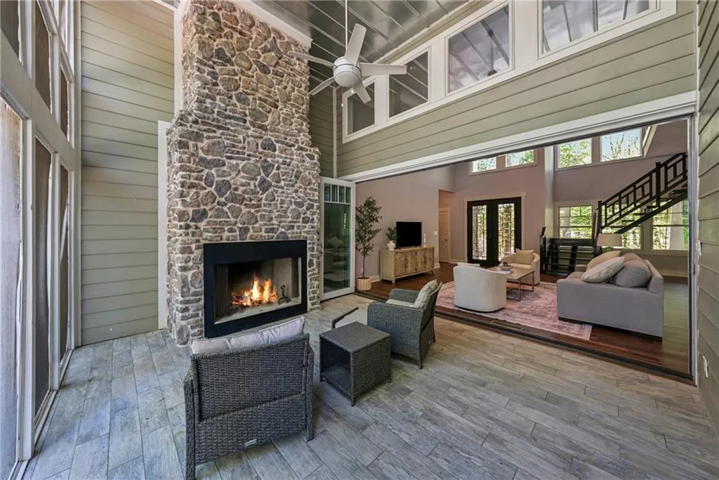 Milton, Georgia 30004, United States, 3 Bedrooms Bedrooms, ,3 BathroomsBathrooms,Residential,Pending,108685