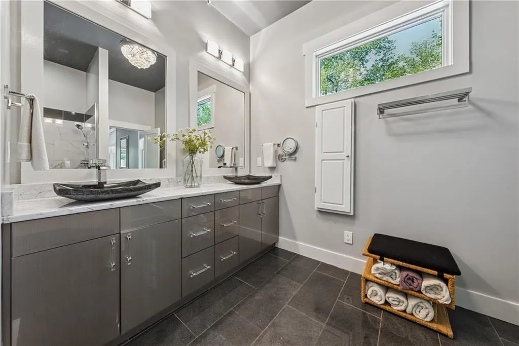 Milton, Georgia 30004, United States, 3 Bedrooms Bedrooms, ,3 BathroomsBathrooms,Residential,Pending,108685