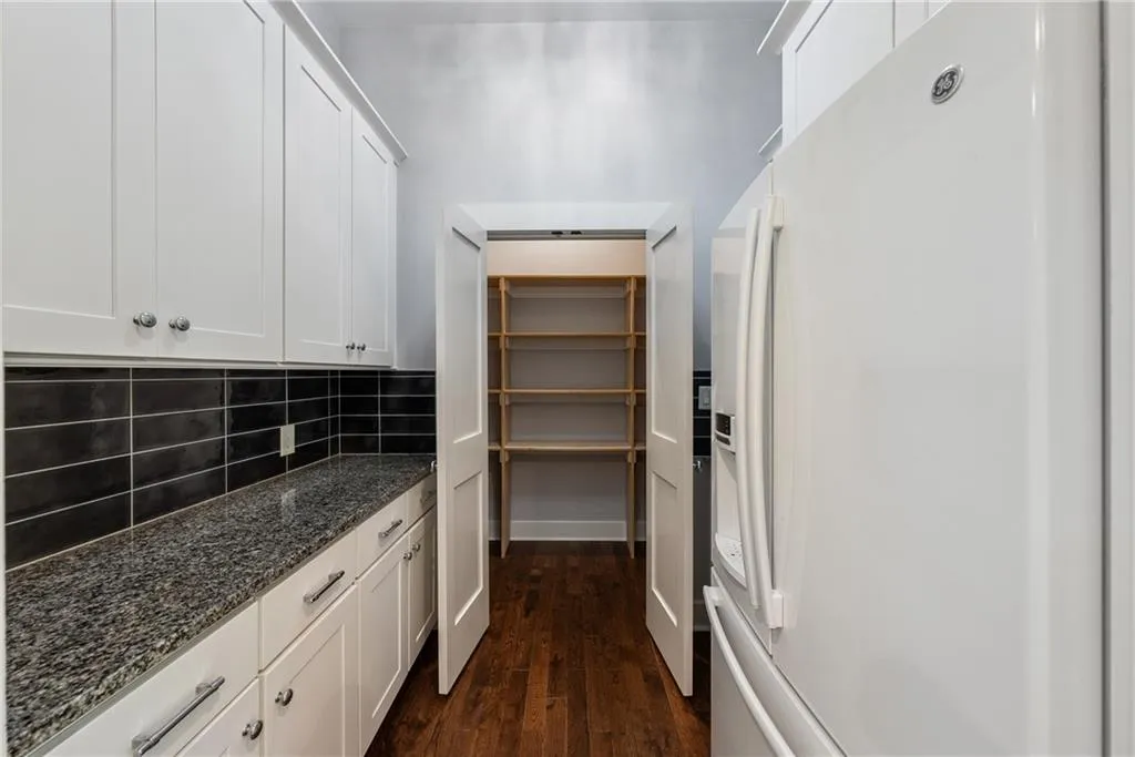 Milton, Georgia 30004, United States, 3 Bedrooms Bedrooms, ,3 BathroomsBathrooms,Residential,Pending,108685