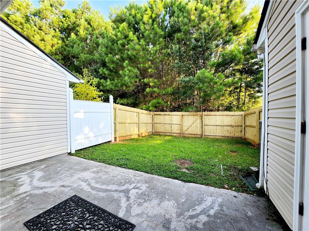 2430 Piering Drive, Lithonia, Georgia image 8