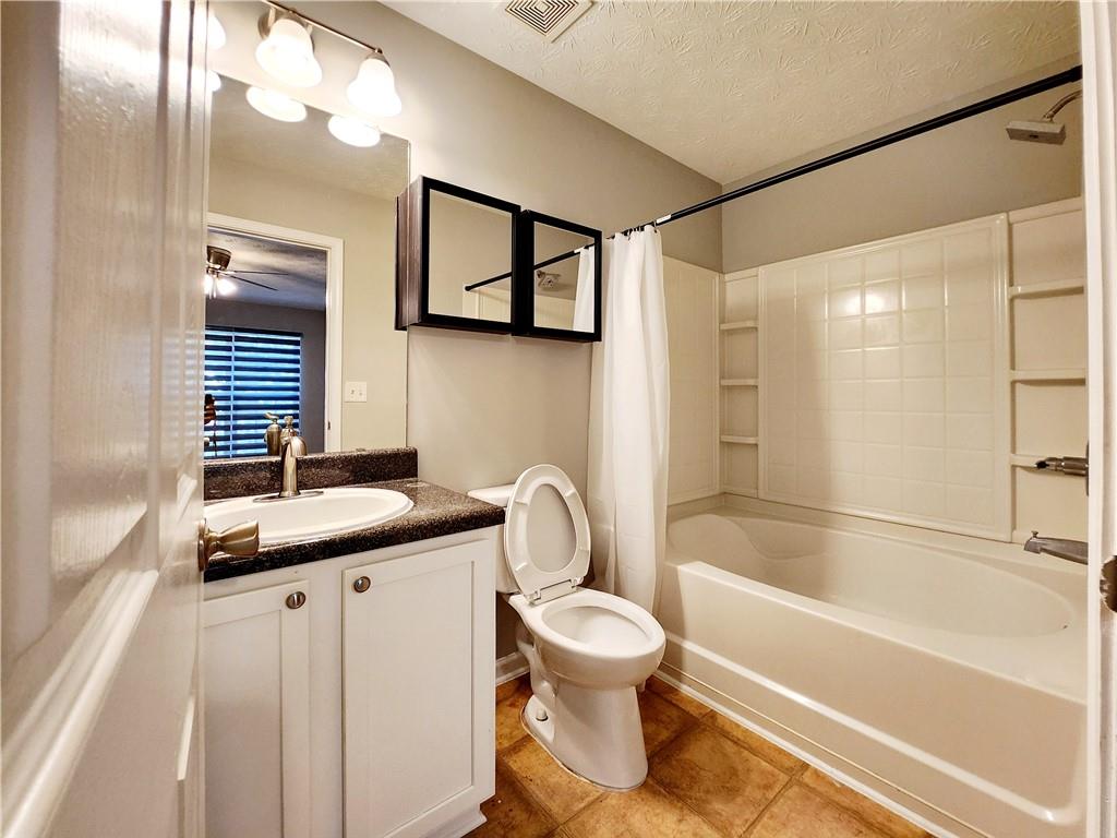 2430 Piering Drive, Lithonia, Georgia image 11