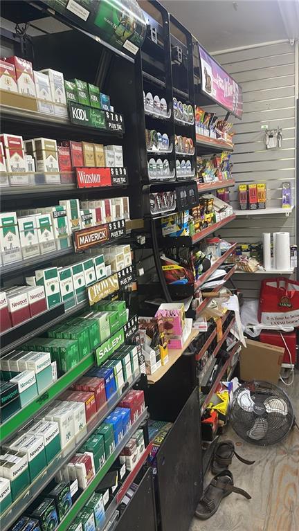 504 SE Highway-80