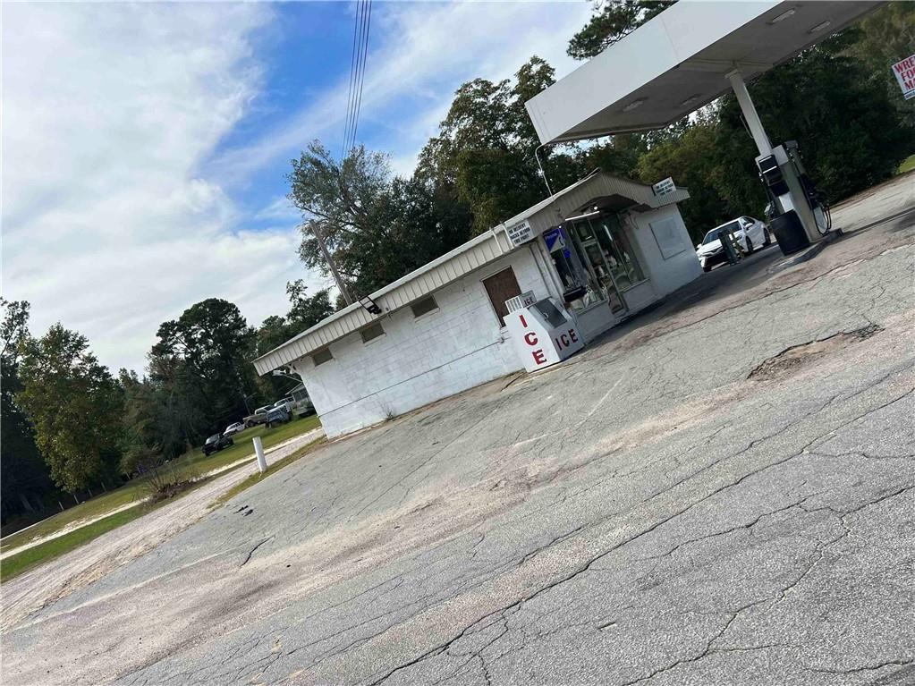 504 SE Highway-80