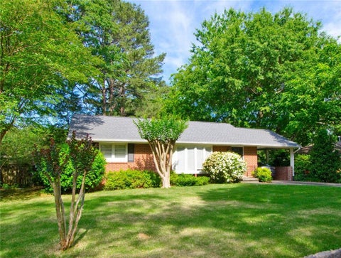 Homes For Rent - 2248 Rando Lane<br/> Atlanta, GA 30318
