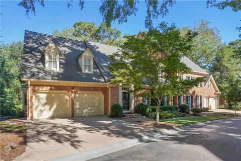 5302 Fairfield N Atlanta GA 30338