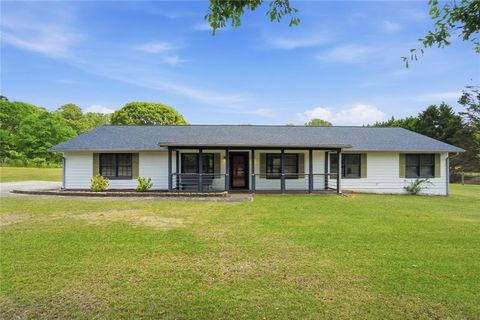 Homes For Sale - 185 Deer Run Road<br/> Henry County, Ellenwood, GA 30294